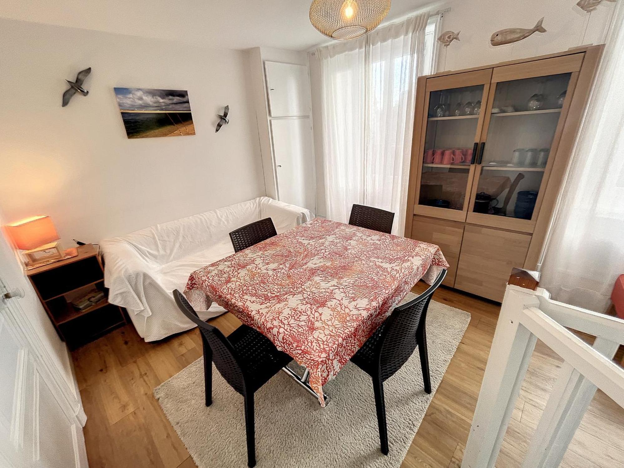 Appartement Granville, 3 pièces, 5 personnes - FR-1-361-333 Extérieur photo